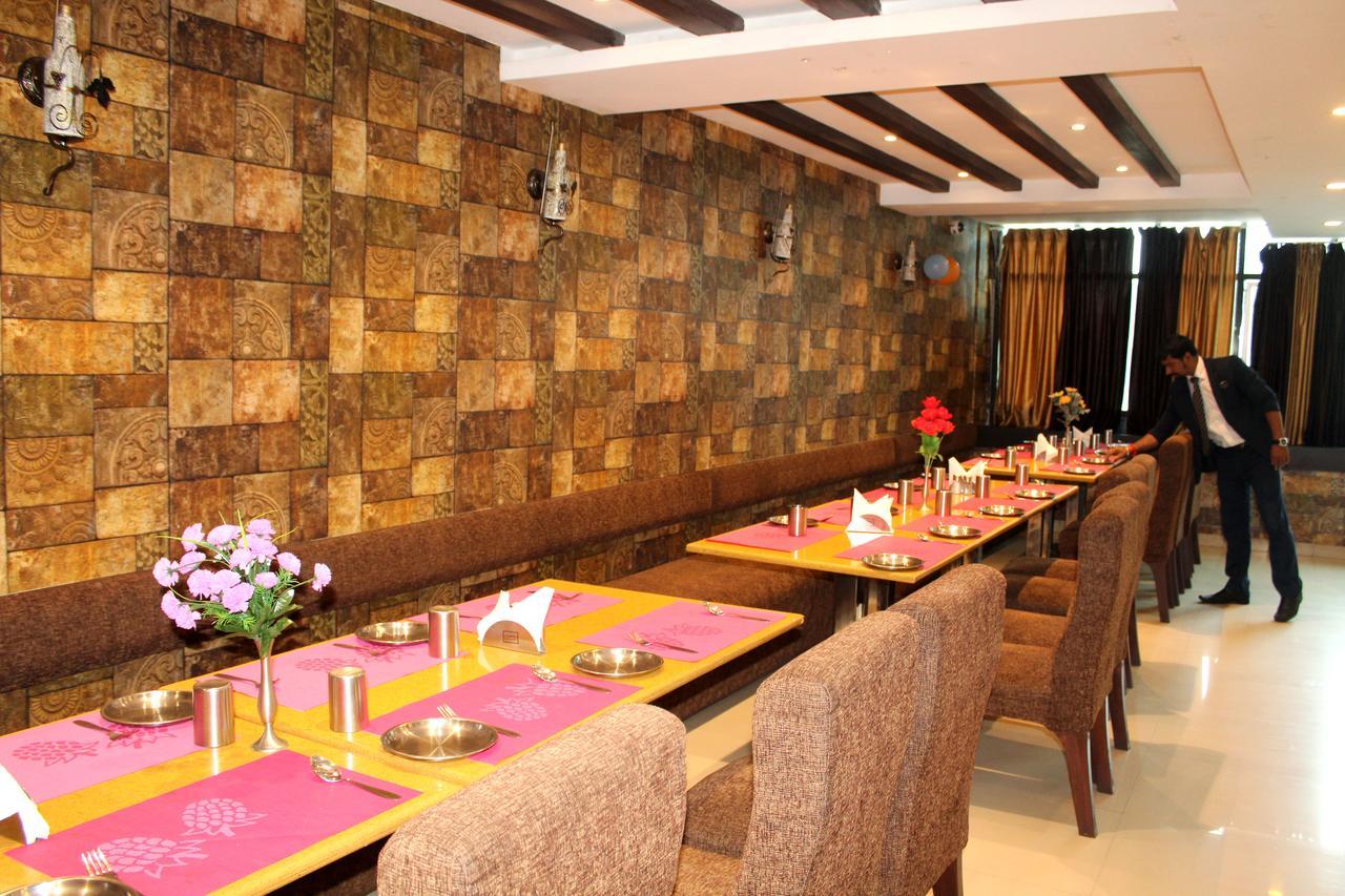 Hotel Anandam Kanker Bagian luar foto